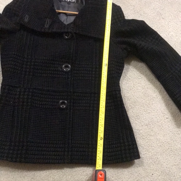 Elegant Cloth Coat - Picture 8 of 8